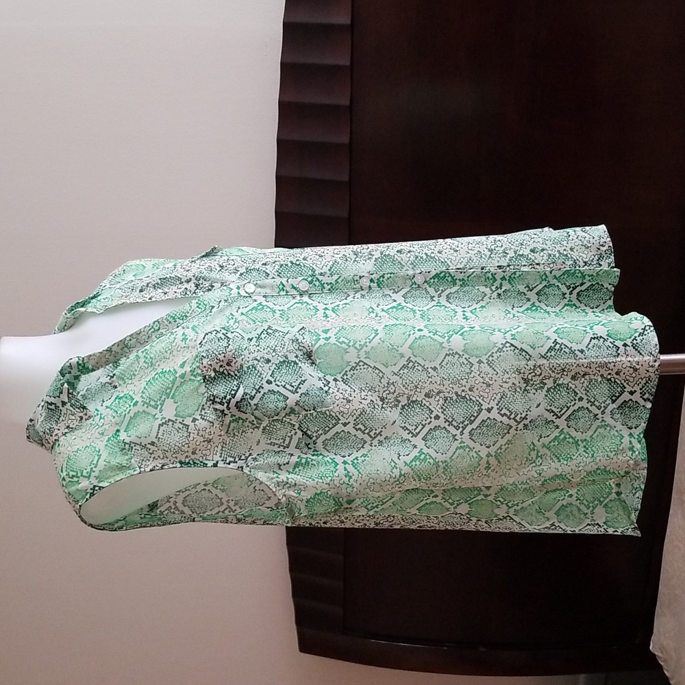 New York & Company blouse